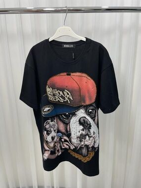 Black Graphic Dog Tee with Red Cap Print